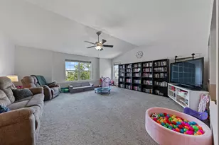 15263 Kenmare Cir, Manhattan, IL 60442 - Photo 7