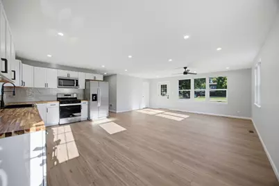 12466 W Blanchard Road, Beach Park, IL 60087 - Photo 7