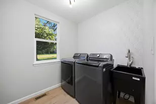 12466 W Blanchard Rd, Beach Park, IL 60087 - Photo 15