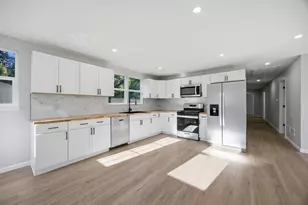 12466 W Blanchard Rd, Beach Park, IL 60087 - Photo 5