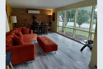 7120 W 26th Street, Berwyn, IL 60402 - Photo 3