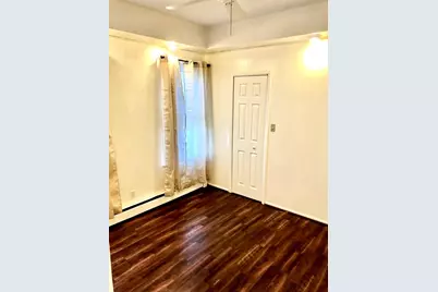 8063 N Elmwood Street, Skokie, IL 60077 - Photo 9
