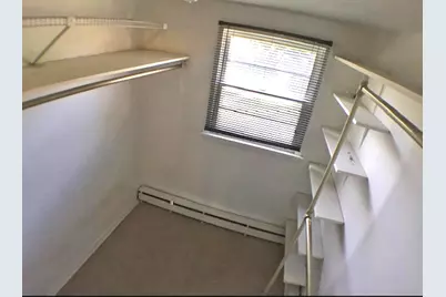 8063 N Elmwood Street, Skokie, IL 60077 - Photo 13