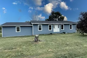 1993 E 1020 North Rd, Milford, IL 60953 - Photo 1