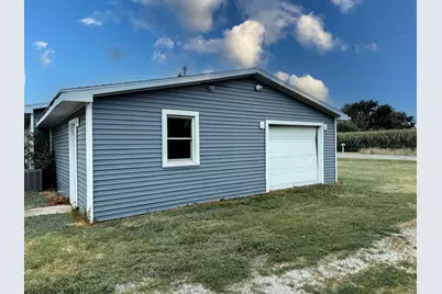 1993 E 1020 North Road, Milford, IL 60953 - Photo 5