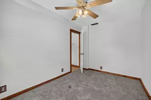 6740 Rydberg Rd, Rockford, IL 61109 - Photo 17