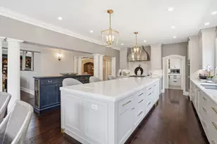 1877 Banbury Rd, Inverness, IL 60067 - Photo 5