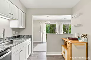 1358 Stratford Dr, Gurnee, IL 60031 - Photo 13