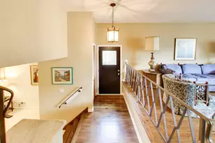 349 Park Dr, Northbrook, IL 60062 - Photo 3