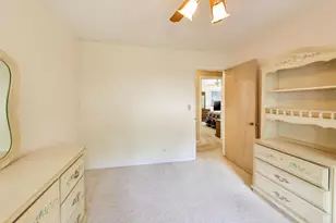 349 Park Dr, Northbrook, IL 60062 - Photo 17