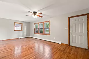 615 Richards Ln, Champaign, IL 61820 - Photo 7