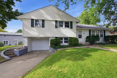 615 Richards Lane, Champaign, IL 61820 - Photo 3