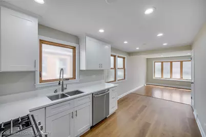 11232 S Albany Avenue, Chicago, IL 60655 - Photo 5