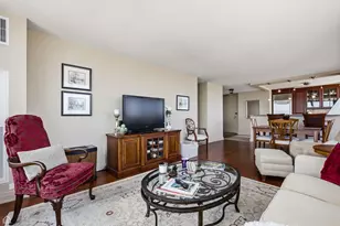 2020 N Lincoln Park W, Chicago, IL 60614 - Photo 17