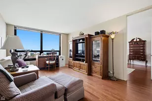 2020 N Lincoln Park W, Chicago, IL 60614 - Photo 25