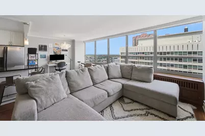 3550 N Lake Shore Drive #2707, Chicago, IL 60657 - Photo 7