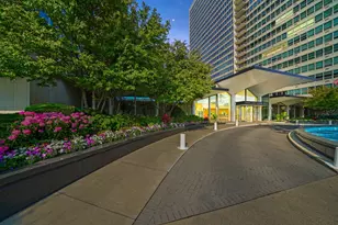 3550 N Lake Shore Dr, Chicago, IL 60657 - Photo 3