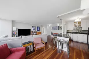 3550 N Lake Shore Dr, Chicago, IL 60657 - Photo 9