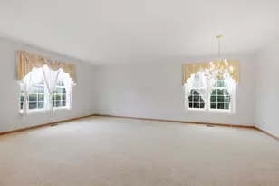 623 Saugatuk Cir, Romeoville, IL 60446 - Photo 5