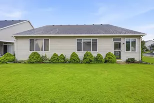 623 Saugatuk Cir, Romeoville, IL 60446 - Photo 25