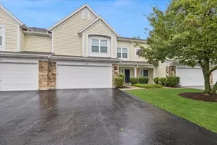 1404 E Baronet Ln, Palatine, IL 60074 - Photo 1