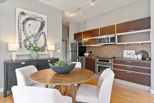 660 W Wayman St, Chicago, IL 60661 - Photo 7