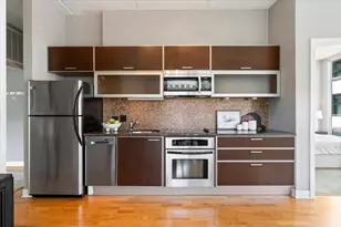 660 W Wayman St, Chicago, IL 60661 - Photo 5