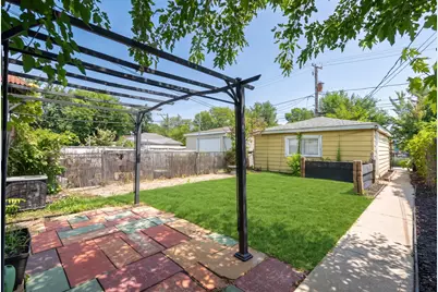 1311 S 56th Court, Cicero, IL 60804 - Photo 23