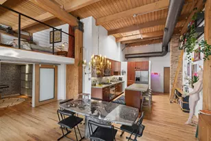 2401 W Ohio St, Chicago, IL 60612 - Photo 9