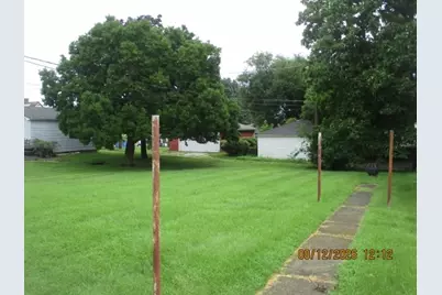 1704 Cora Street, Crest Hill, IL 60403 - Photo 7