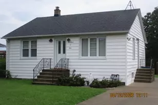 1704 Cora St, Crest Hill, IL 60403 - Photo 1