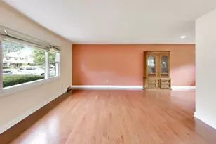 2047 Chestnut St, Waukegan, IL 60087 - Photo 5