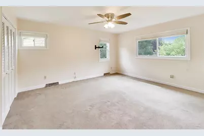 2047 Chestnut Street, Waukegan, IL 60087 - Photo 19
