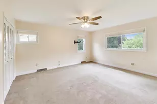 2047 Chestnut St, Waukegan, IL 60087 - Photo 19