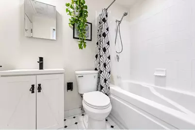 333 W Hubbard Street #1010, Chicago, IL 60654 - Photo 17