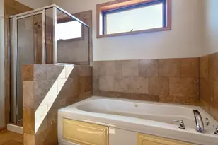 641 E Pershing Ave, Chicago, IL 60653 - Photo 13