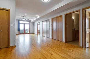641 E Pershing Ave, Chicago, IL 60653 - Photo 7