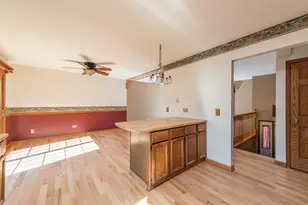 38484 N North Shore Ave, Beach Park, IL 60087 - Photo 9