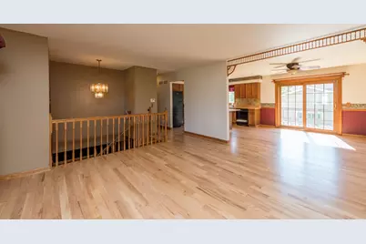 38484 N North Shore Avenue, Beach Park, IL 60087 - Photo 5