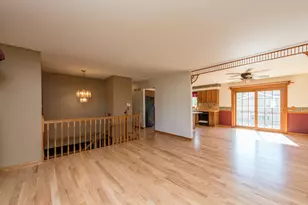 38484 N North Shore Ave, Beach Park, IL 60087 - Photo 5
