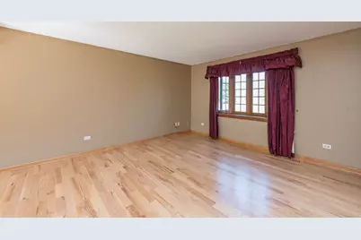 38484 N North Shore Avenue, Beach Park, IL 60087 - Photo 7