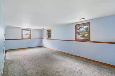 107 W Melody Lane, Woodstock, IL 60098 - Photo 5