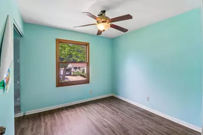 107 W Melody Lane, Woodstock, IL 60098 - Photo 17