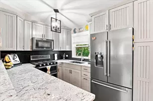 37348 N Illinois Route 83, Lake Villa, IL 60046 - Photo 5