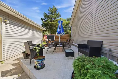 37348 N Illinois Route 83, Lake Villa, IL 60046 - Photo 21