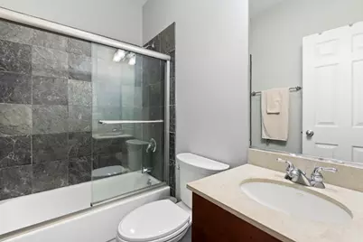 1253 N Bosworth Avenue #1, Chicago, IL 60642 - Photo 21