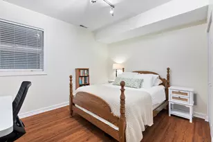 1253 N Bosworth Ave, Chicago, IL 60642 - Photo 19