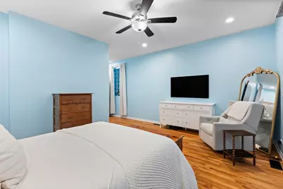 1253 N Bosworth Avenue #1, Chicago, IL 60642 - Photo 11
