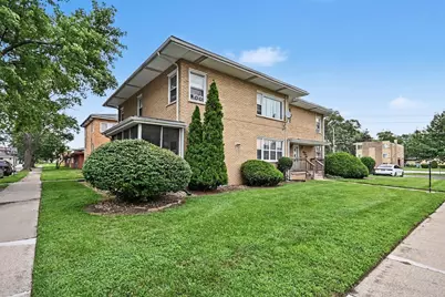 18408 Torrence Avenue, Lansing, IL 60438 - Photo 7