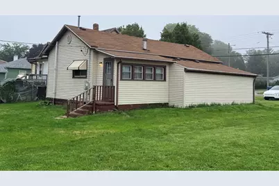 211 N 3rd Street, Hoopeston, IL 60942 - Photo 1